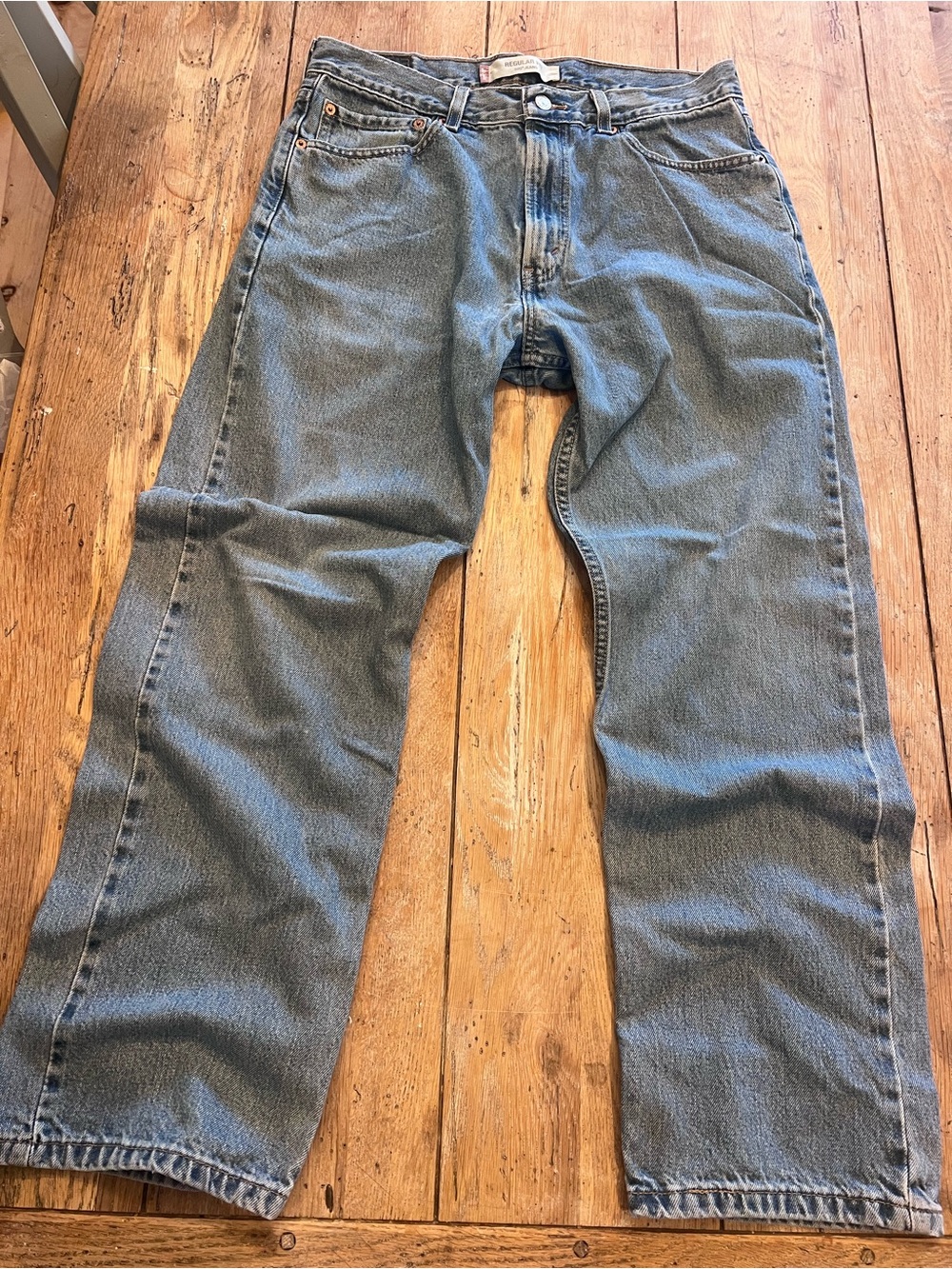 Levi's Men’s Blue Medium Wash Denim Jeans Straight Fit Mid Rise Cotton 34/29